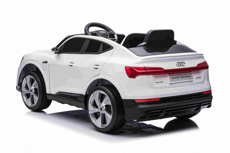 Audi E Tron Sportback Snow White Auto Na Akumulator 3.jpg