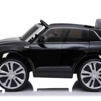 Audi Q8 Licencirani Auto Na Akumulator Crni 1.jpg