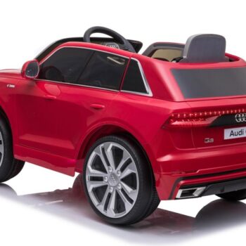 Audi Q8 Licencirani Auto Na Akumulator Crveni 2.jpg