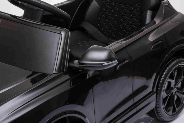 Audi Rs Q8 Crni Auto Na Akumulator 6.jpg