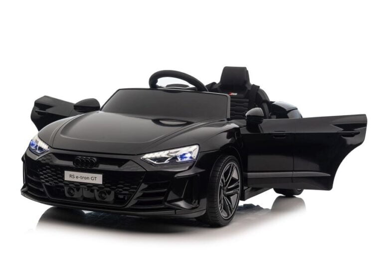 Audi E Tron Gt Mythos Black Auto Na Akumulator 3.jpg