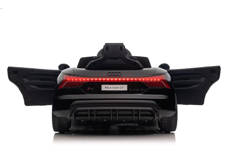 Audi E Tron Gt Mythos Black Auto Na Akumulator 5.jpg
