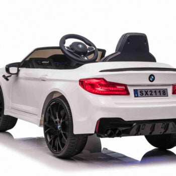 Bmw M5 Drift Bijeli Auto Na Akumulator 2.jpg