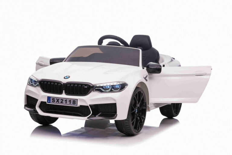 Bmw M5 Drift Bijeli Auto Na Akumulator 3.jpg