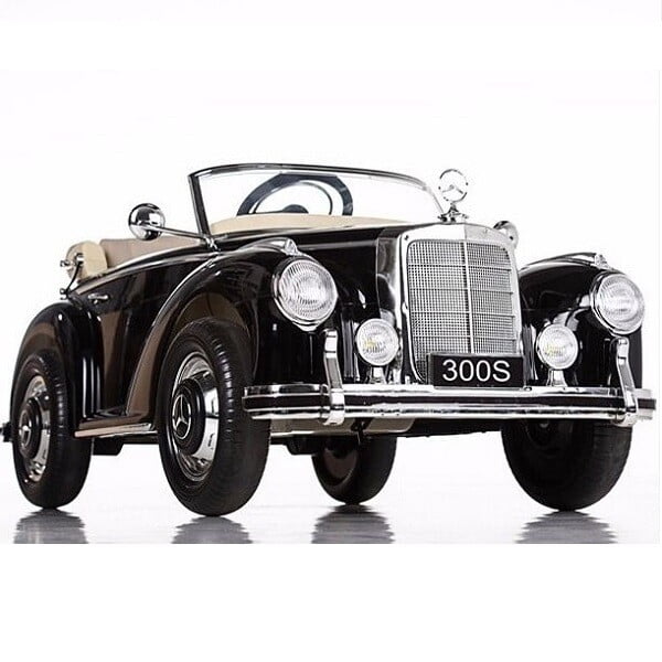 Mercedes Benz 300s Retro – Auto Na Akumulator.jpg