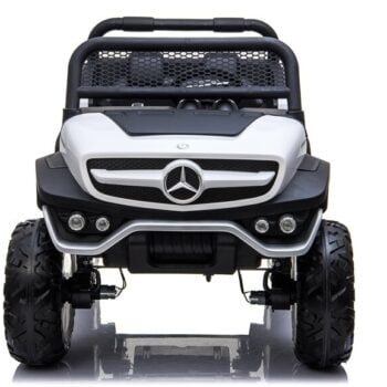 Mercedes Unimog Polar White Auto Na Akumulator 1.jpg