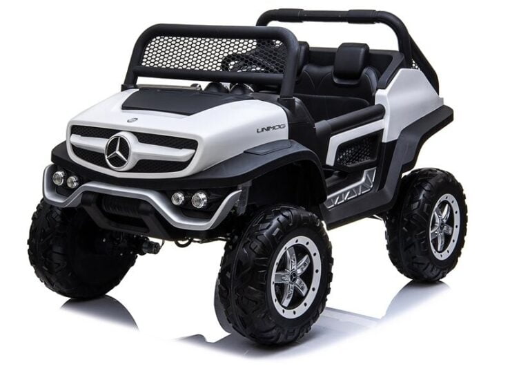Mercedes Unimog Polar White Auto Na Akumulator 2.jpg