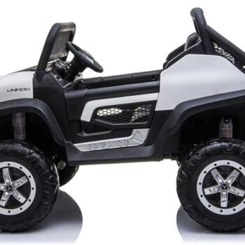 Mercedes Unimog Polar White Auto Na Akumulator 3.jpg
