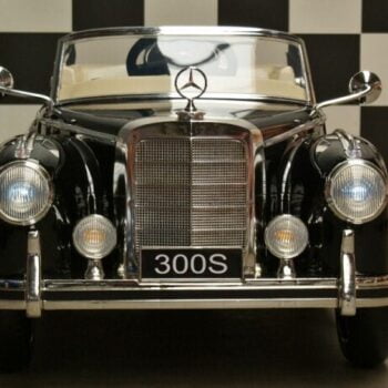 Mercedes Benz 300s Retro Auto Na Akumulator 2.jpg