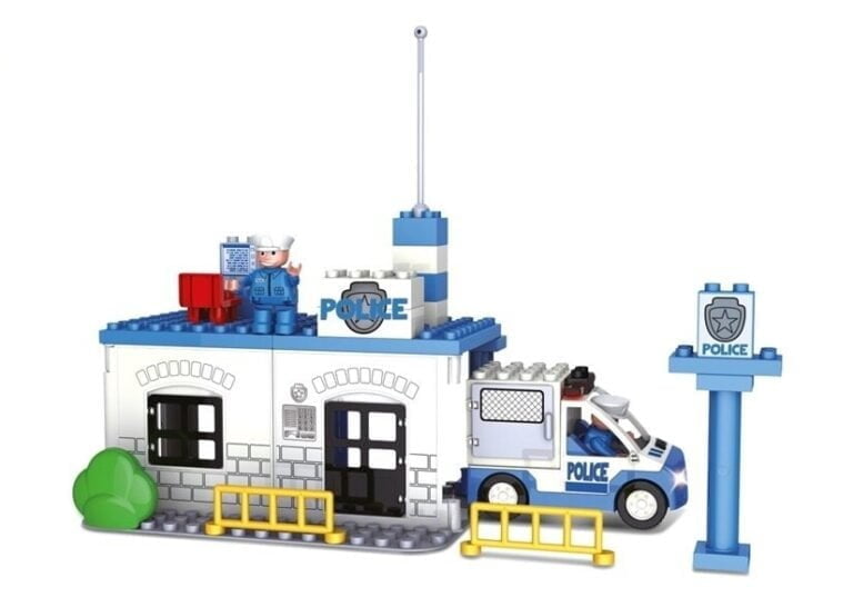Policijska Postaja Mubi Kocke Blocki 1.jpg