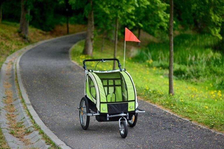 Prikolica Za Bicikl Za Djecu Jogger Green 4.jpg