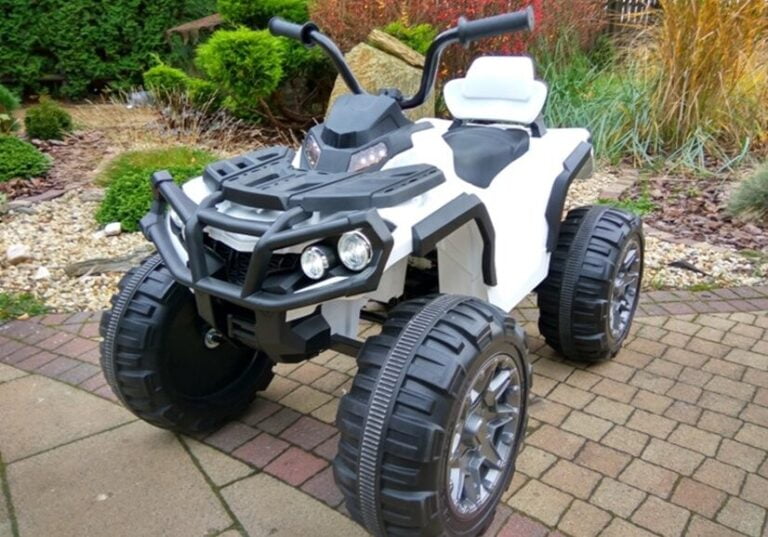 Quad Lightning White Auto Na Akumulator 3.jpg