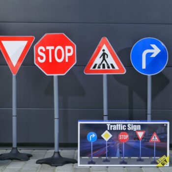 Set Prometnih Znakova 83cm Trafficsign 2 1.jpg