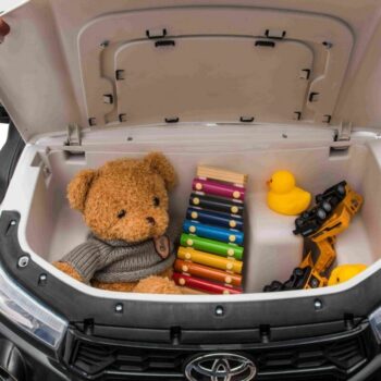 Toyota Hilux Bijela Auto Na Akumulator 9.jpg