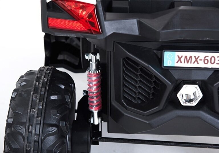 Pol Pl Auto Na Akumulator Jeep Xmx Czerwony 2365 61.jpg