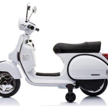 Vespa Bijela 2.jpg