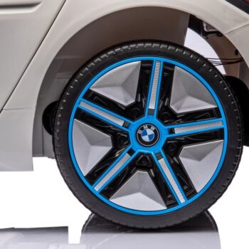 Auto Na Akumulator Bmw I4 Bijeli Limited 5.jpg
