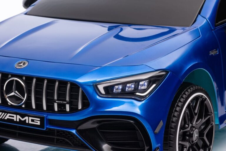 Mercedes Cla 45s Plava Lakirana Auto Na Akumulator 9