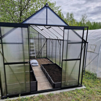 Staklenik Polikarbonatni 244x370cm Crni Cultivo 9
